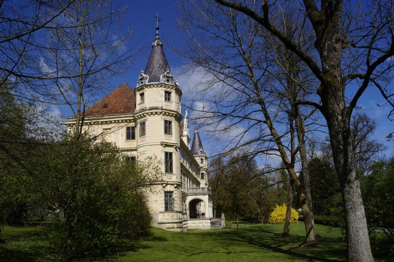 Schloss Puchberg Wels Dış mekan fotoğraf